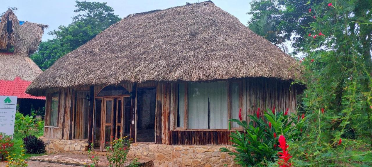 Eco Hotel Sak Nok Lacanja Exterior photo